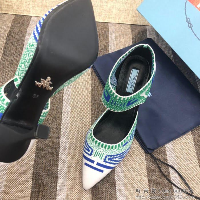 PRADA普拉達 2019早春 T臺走秀 網紅同款 刺繡系列 春夏時尚 高跟尖頭單鞋  ljl1033